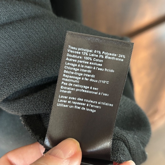 Bash blouse with jewelled buttons - Picture 4 of 9